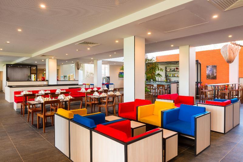ONOMO Hotel Conakry Buitenkant foto